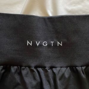 NVGTN Black compressive leggings - size medium